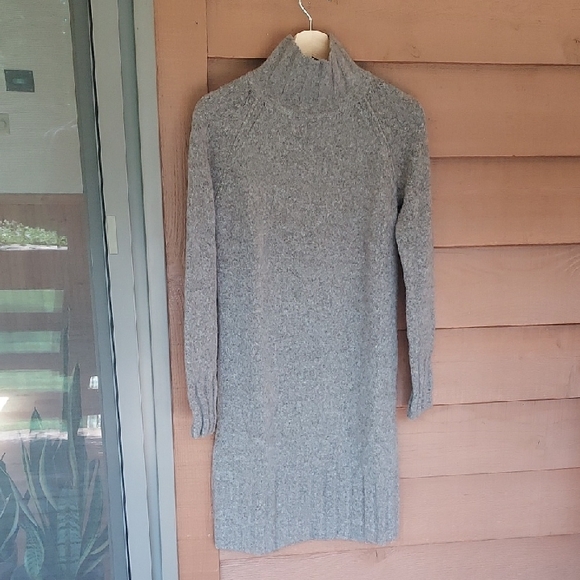 Banana Republic Turtleneck Sweater Dress - Picture 1 of 8